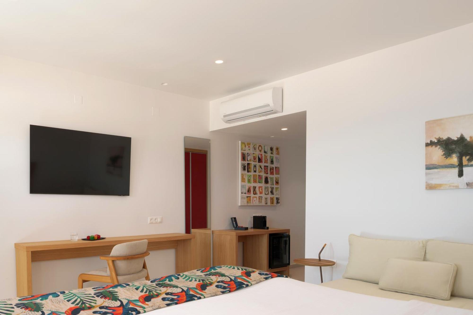 High Beach Resort Malia Esterno foto