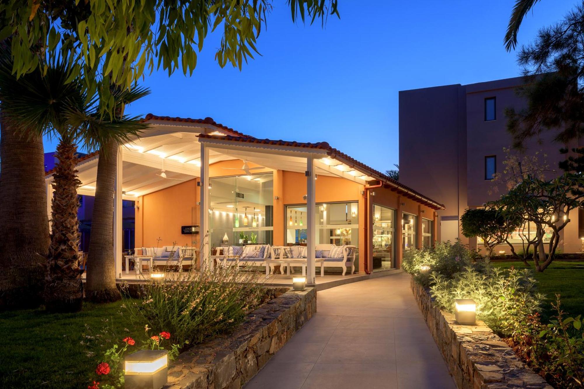 High Beach Resort Malia Esterno foto