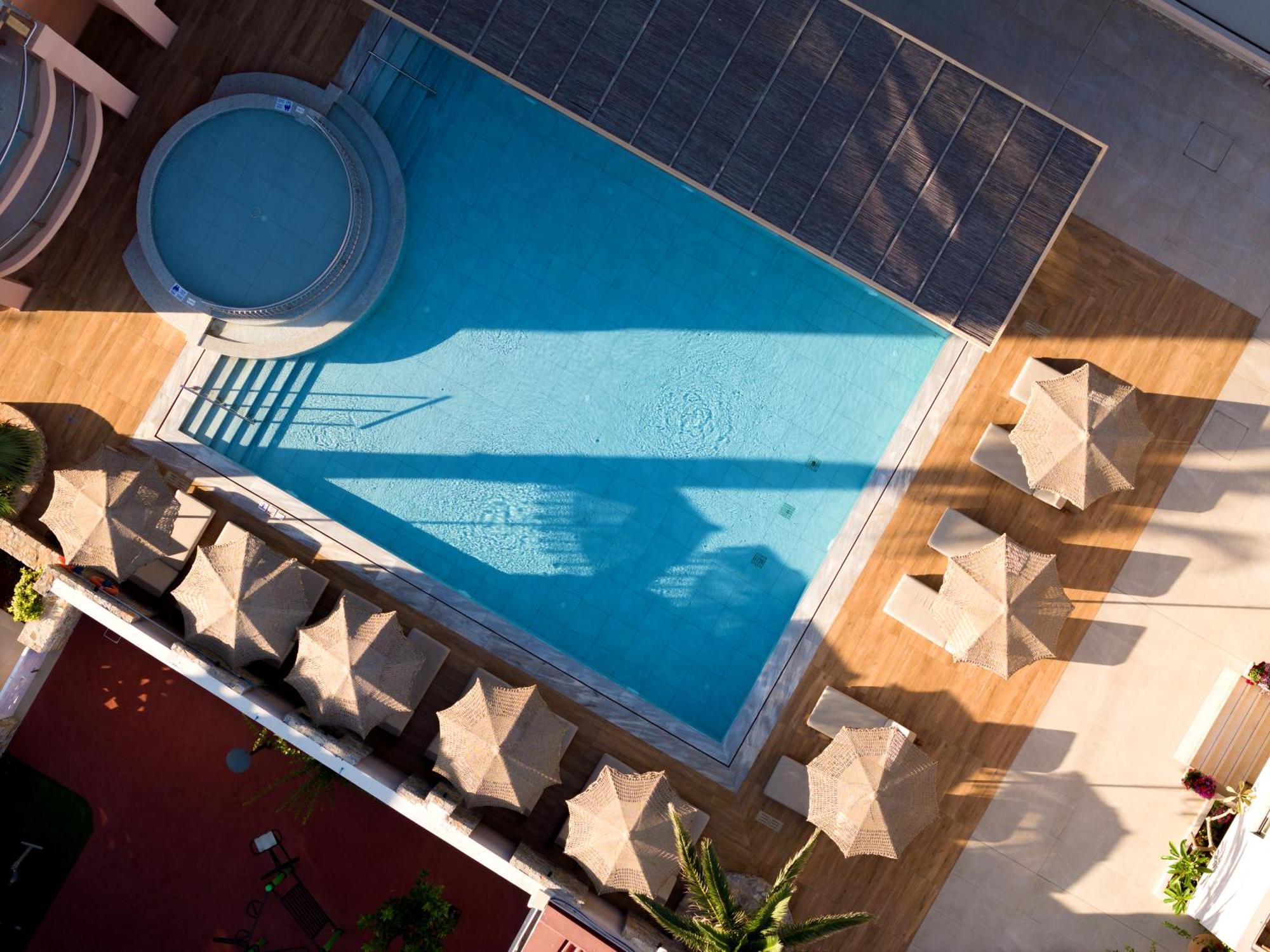 High Beach Resort Malia Esterno foto