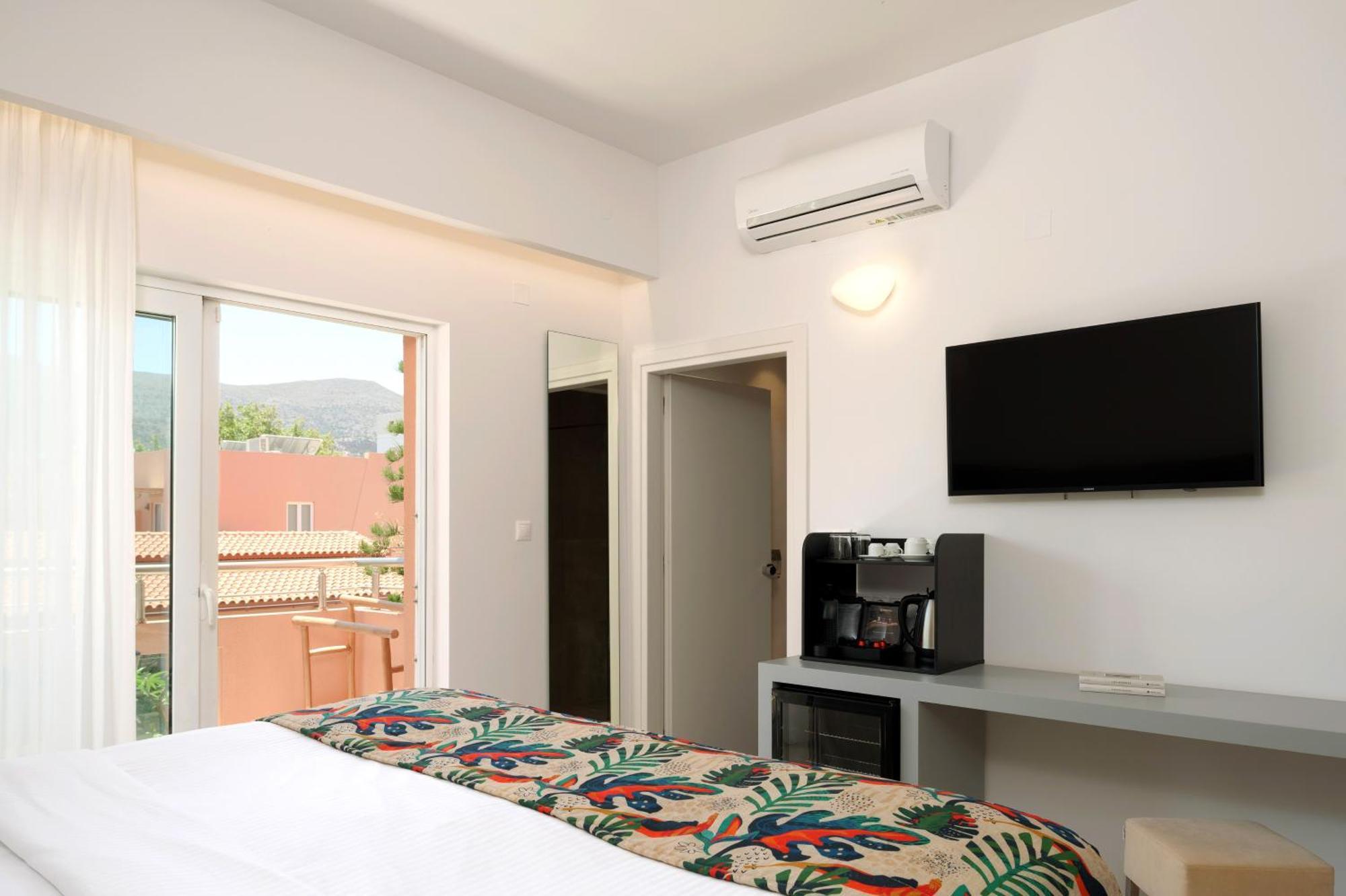 High Beach Resort Malia Esterno foto
